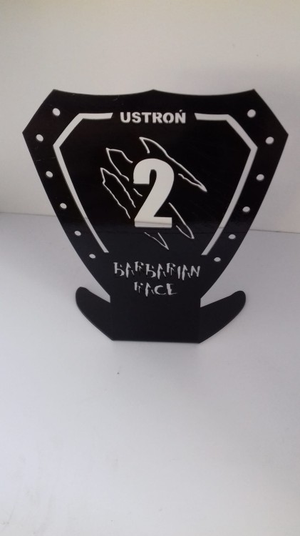 Statuetka na zamówienie.jpg