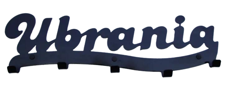 wieszak z napisem ubrania.png