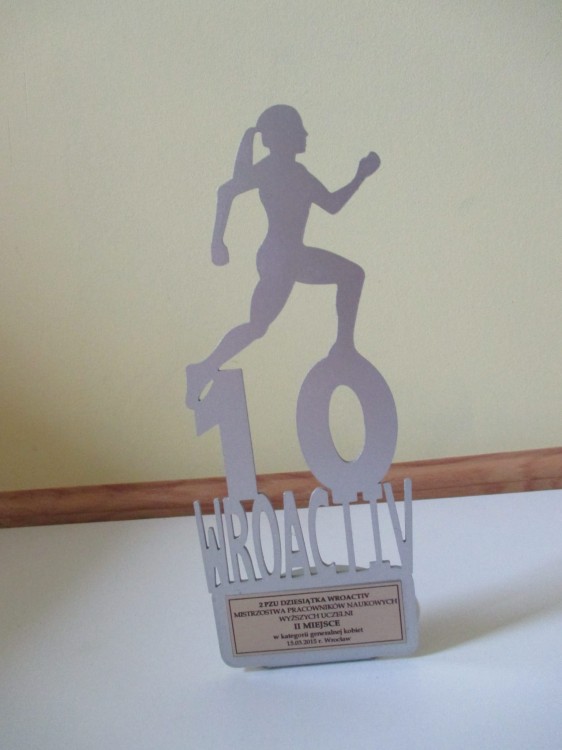 Statuetka na zamówienie.JPG