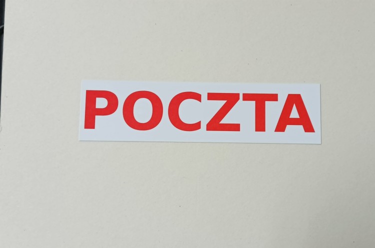 tabliczka informacyjna z napisem poczta.jpg