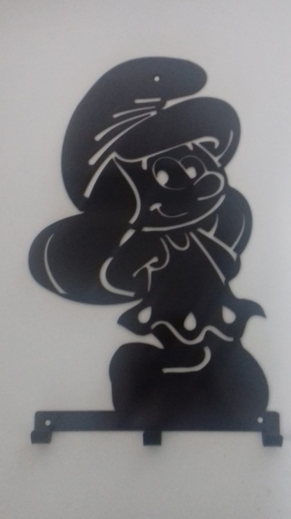 Wieszak na ubrania Smerfetka.jpg