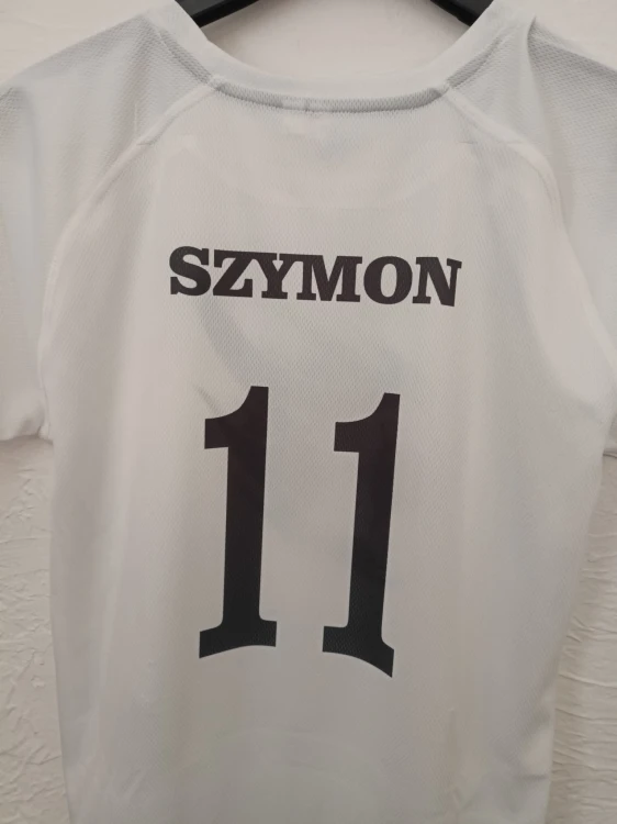 Męska koszulka sportowa z TWOIM nadrukiem.jpg