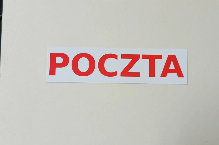 tabliczka informacyjna z napisem poczta.jpg